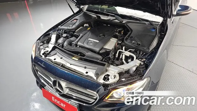 Mercedes-Benz E-Класс 2018 thumb 6
