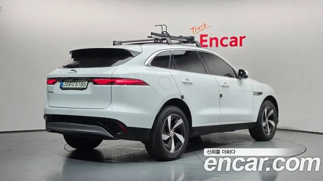 Jaguar F-Pace 2021 thumb 2