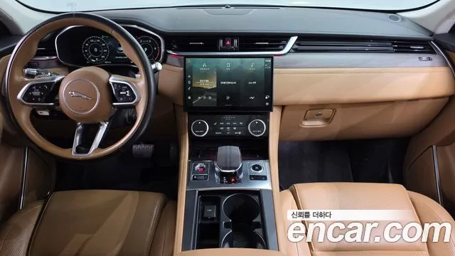 Jaguar F-Pace 2021 thumb 7