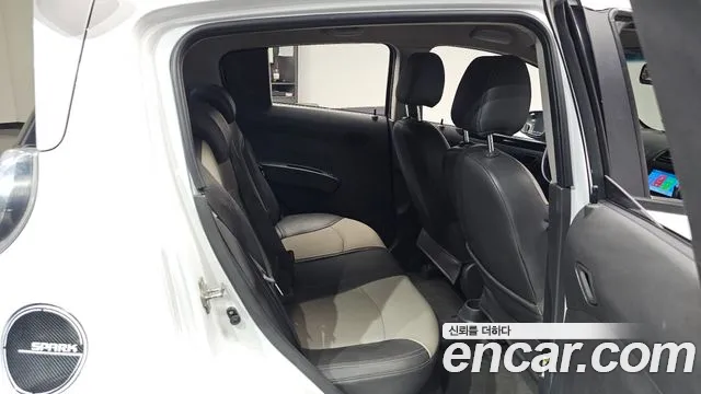 ChevroletGMDaewoo Spark 2012 thumb 10