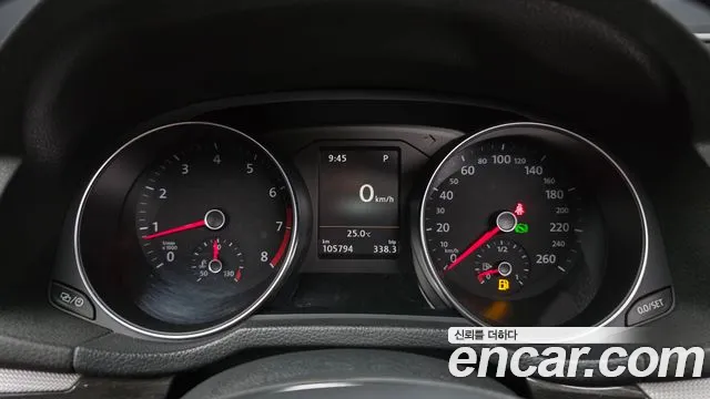 Volkswagen Passat (North America and China) 2018 thumb 8