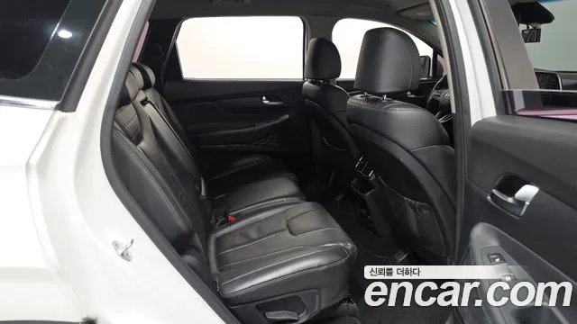 Hyundai Santa Fe 2018 thumb 12