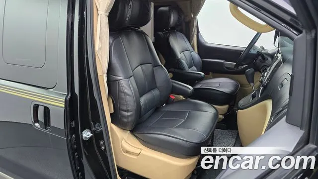 Hyundai Starex 2011 thumb 11