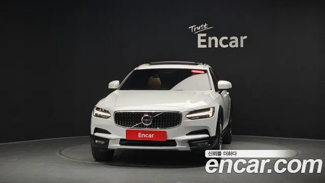 Volvo V90 2017 thumb 3