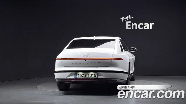 Hyundai Grandeur 2023 thumb 4