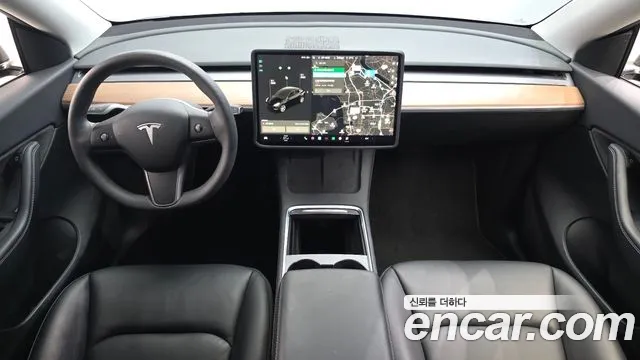 Tesla Model Y 2021 thumb 7