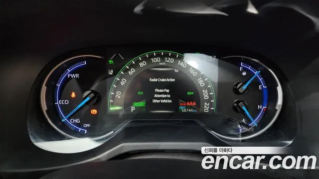 Toyota RAV4 2021 thumb 8