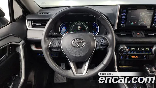 Toyota RAV4 2021 thumb 12