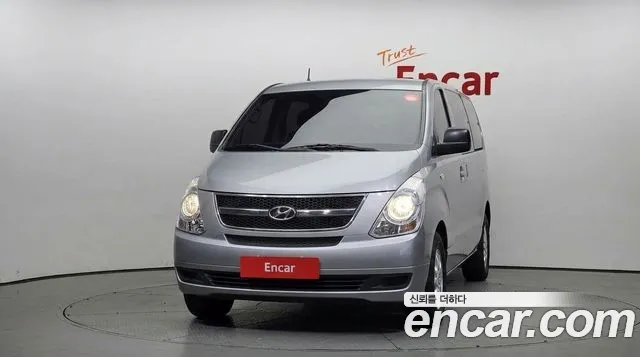 Hyundai Starex 2012 thumb 3