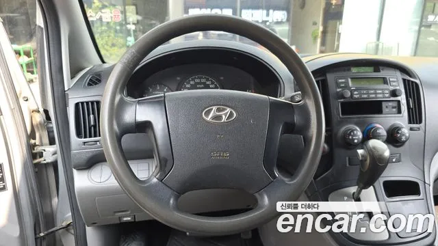 Hyundai Starex 2012 thumb 12