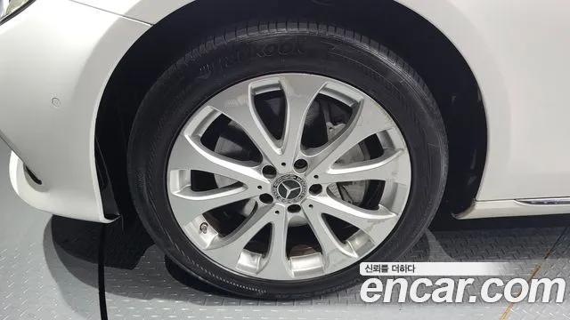Mercedes-Benz E-Класс 2018 thumb 5