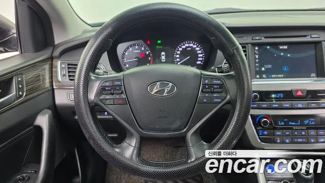 Hyundai Sonata 2015 thumb 12