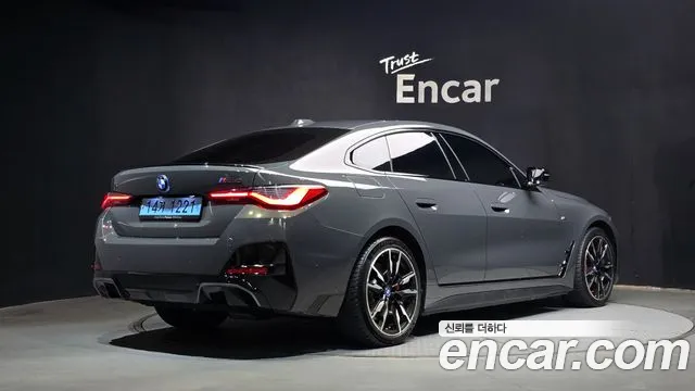 BMW i4 2024 thumb 2