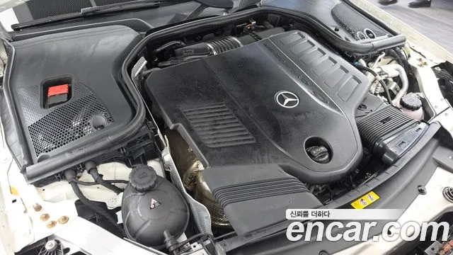 Mercedes-Benz CLS-Class 2019 thumb 6