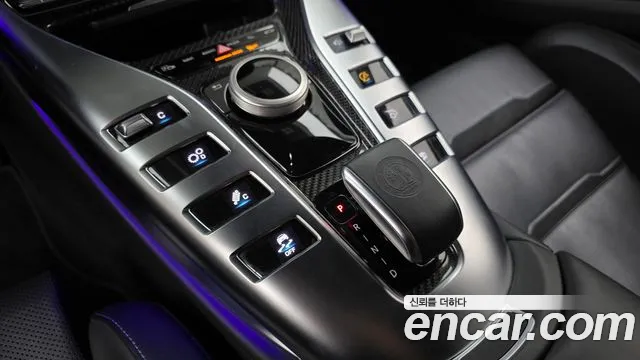 Mercedes-Benz AMG GT 2020 thumb 9