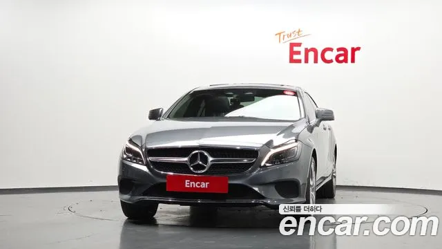 Mercedes-Benz CLS-Class 2016 thumb 3
