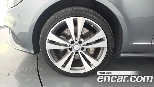 Mercedes-Benz CLS-Class 2016 thumb 5