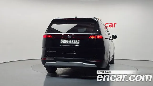 Kia Carnival 2020 thumb 3