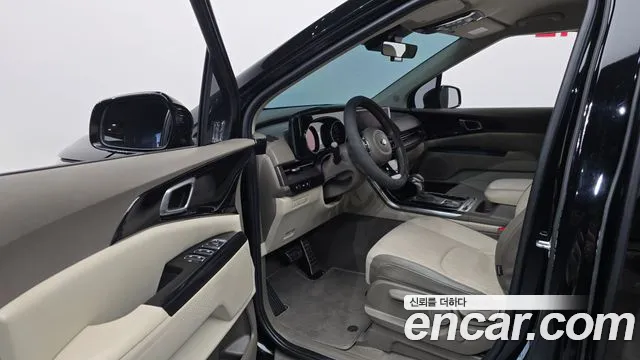 Kia Carnival 2020 thumb 9
