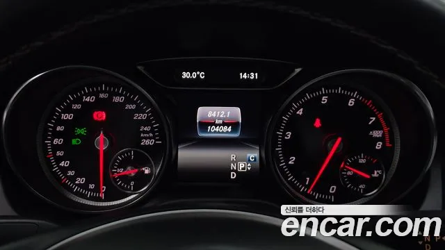 Mercedes-Benz CLA 2018 thumb 8
