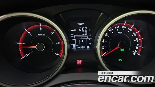 KG_Mobility_Ssangyong TIBOLI 2016 thumb 8