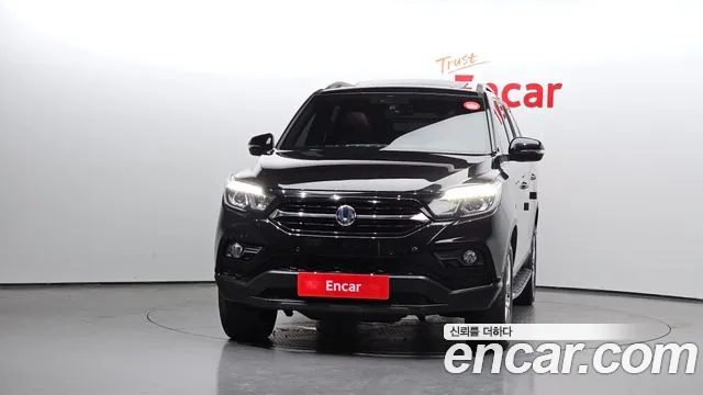KG_Mobility_Ssangyong Rexton 2018 thumb 3