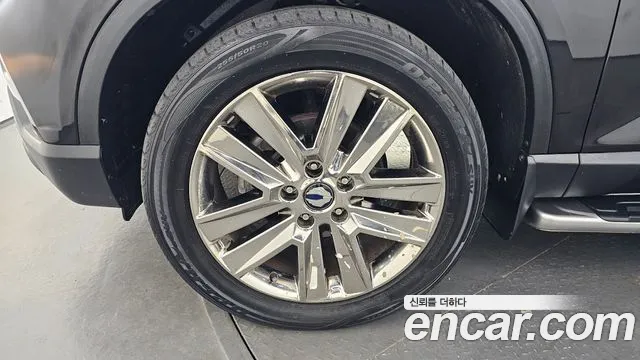 KG_Mobility_Ssangyong Rexton 2018 thumb 5