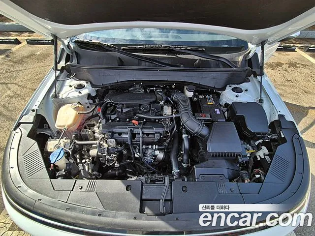 Hyundai Kona 2023 thumb 6