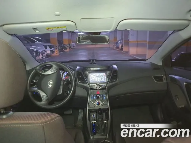 Hyundai Avante 2014 thumb 3