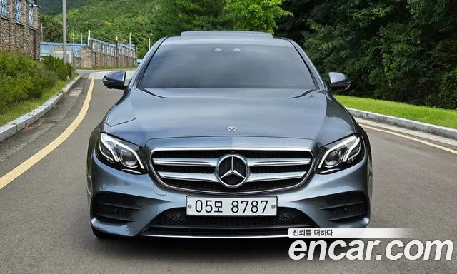 Mercedes-Benz E-Класс 2019 thumb 3