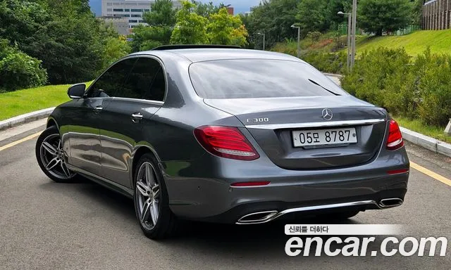 Mercedes-Benz E-Класс 2019 thumb 6