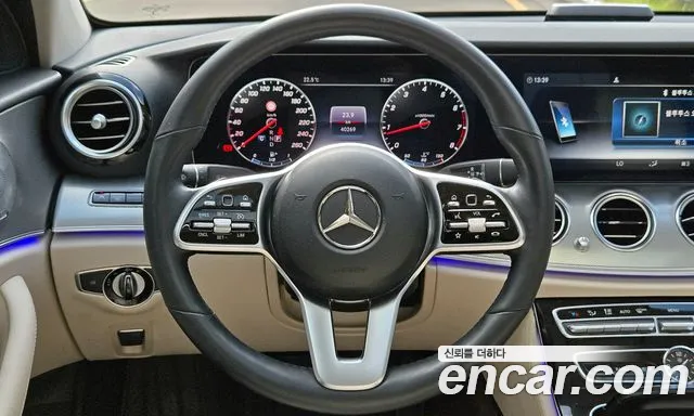 Mercedes-Benz E-Класс 2019 thumb 8