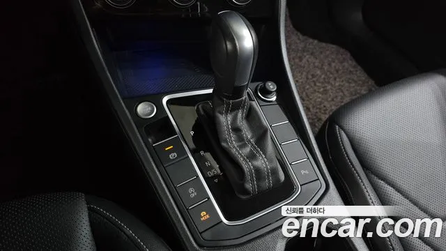 Volkswagen Jetta 2021 thumb 9