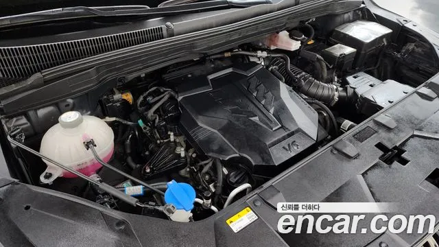Kia Carnival 2022 thumb 6