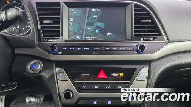 Hyundai Avante 2018 thumb 12