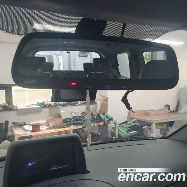 Hyundai Starex 2019 thumb 8