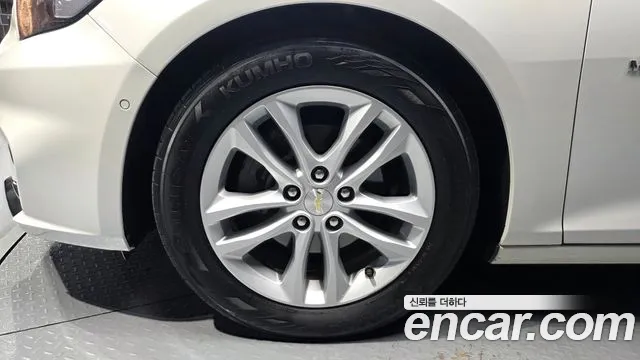 ChevroletGMDaewoo Malibu 2016 thumb 5