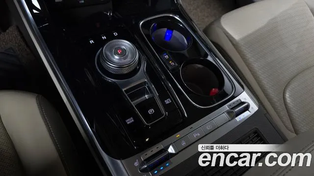 Kia Carnival 2020 thumb 9