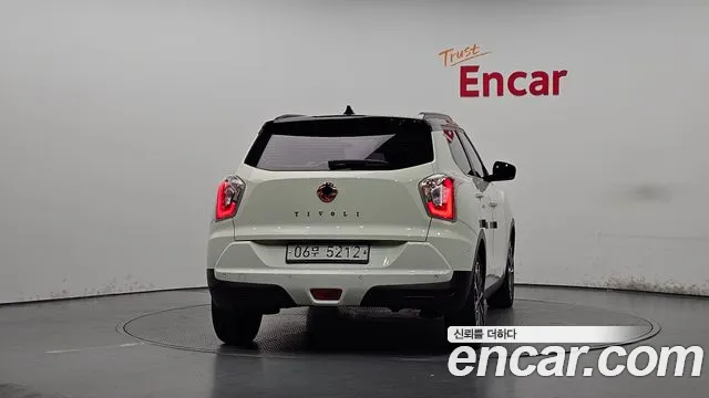 KG_Mobility_Ssangyong TIBOLI 2017 thumb 3