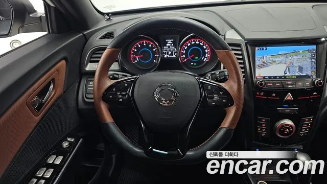 KG_Mobility_Ssangyong TIBOLI 2017 thumb 12