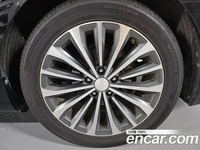 Hyundai Grandeur 2014 thumb 5