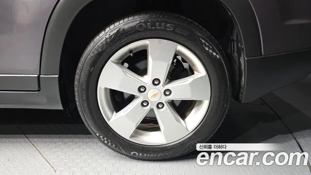 ChevroletGMDaewoo Orlando 2013 thumb 5
