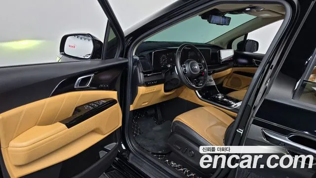 Kia Carnival 2021 thumb 10