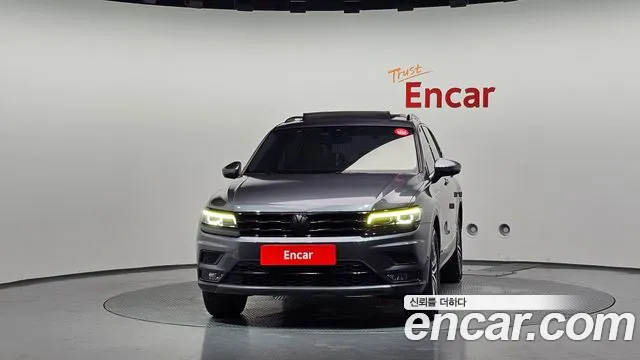 Volkswagen Tiguan 2020 thumb 3