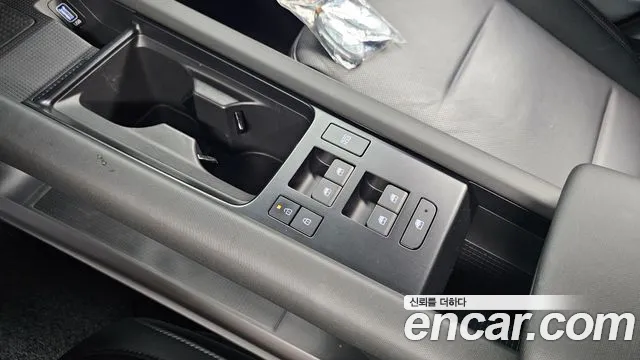 Hyundai IONIQ 6 2024 thumb 8