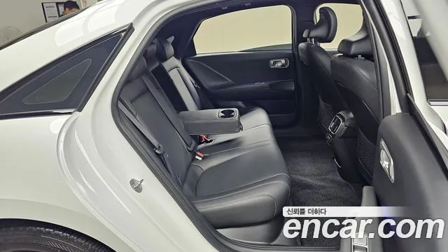 Hyundai IONIQ 6 2024 thumb 11