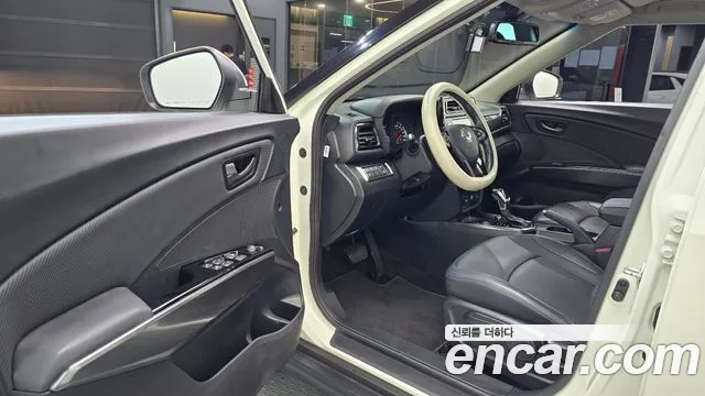 KG_Mobility_Ssangyong TIBOLI 2020 thumb 10