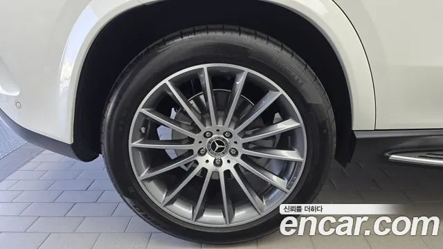 Mercedes-Benz GLE 2025 thumb 5