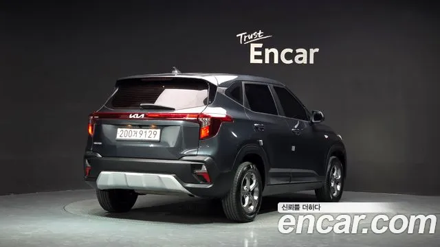 Kia Seltos 2024 thumb 2