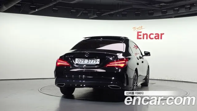Mercedes-Benz CLA 2018 thumb 4